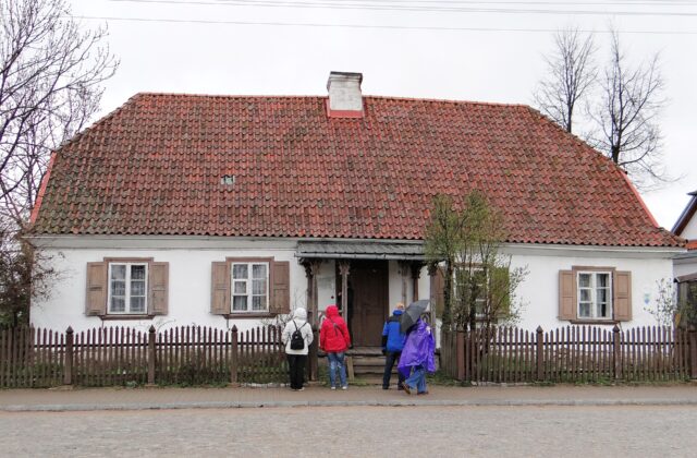 Dom przy pl. Czarnieckiego 10 w Tykocinie