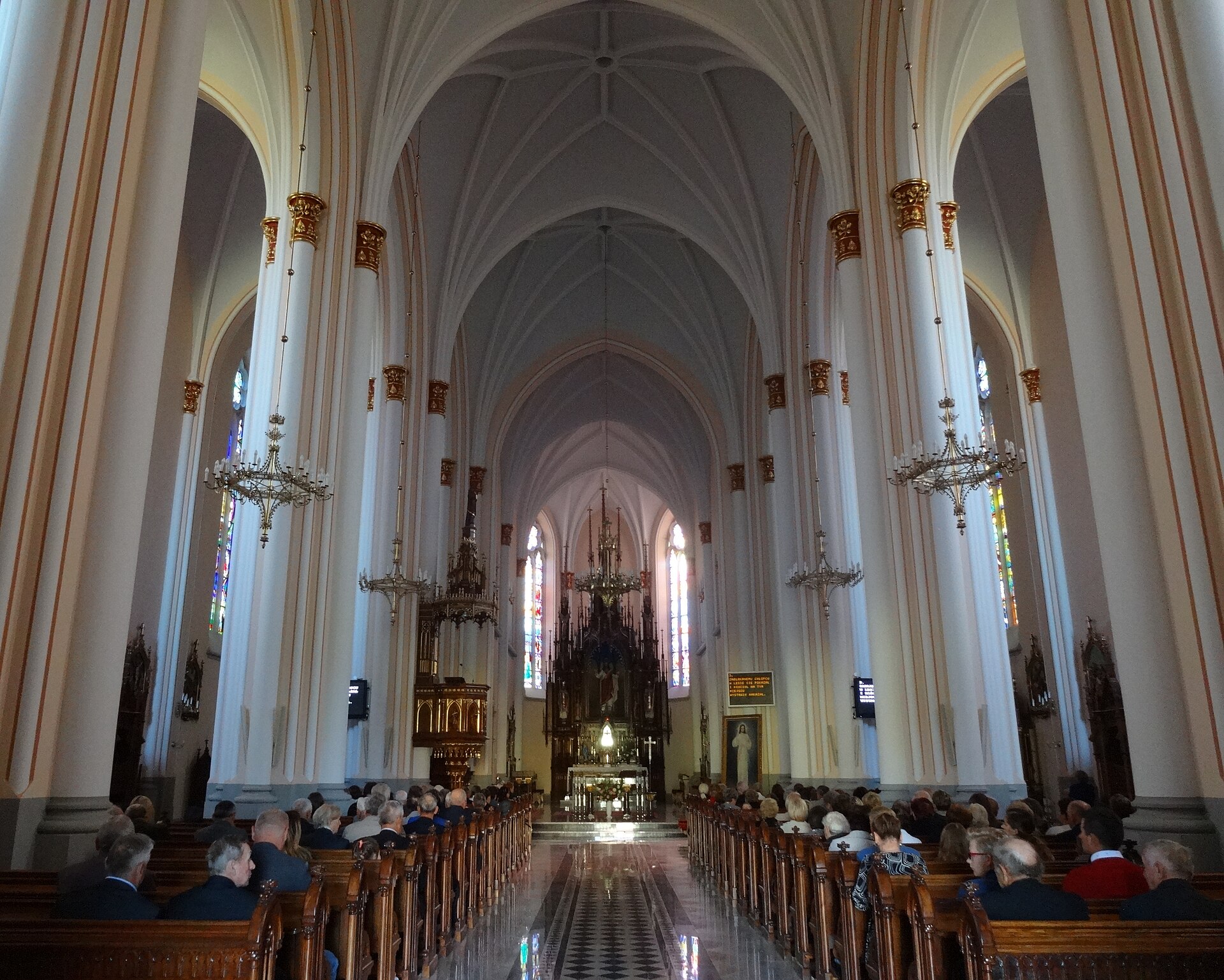 Sanktuarium Matki Bożej Płonkowskiej w Płonce Kościelnej