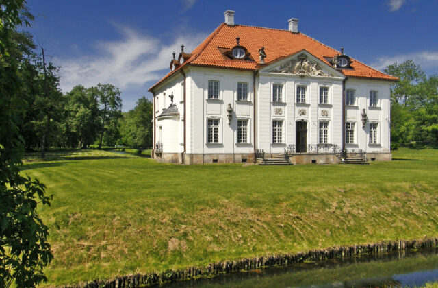 Zespół pałacowo-parkowy Branickich w Choroszczy – Muzeum Wnętrz Pałacowych