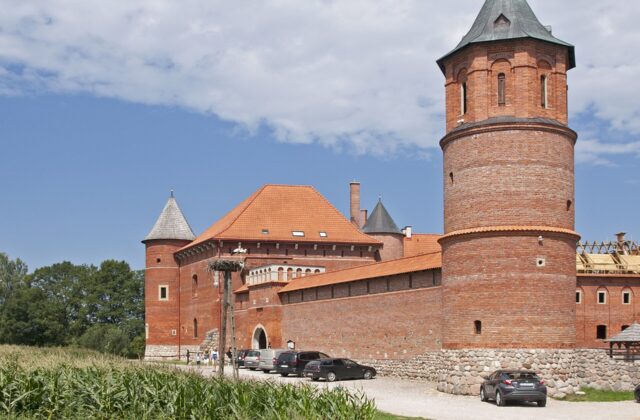 Odbudowany zamek w Tykocinie, w którym działa restauracja